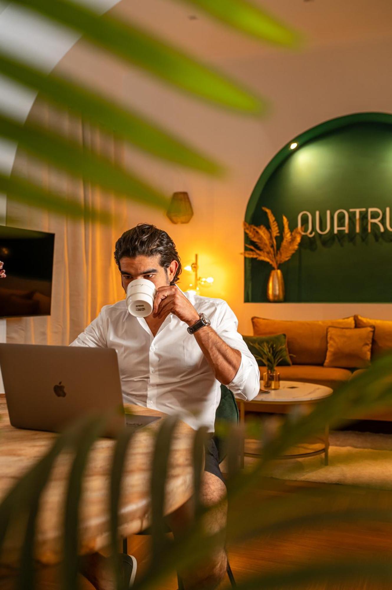 Quatrum Apartment Naples Extérieur photo